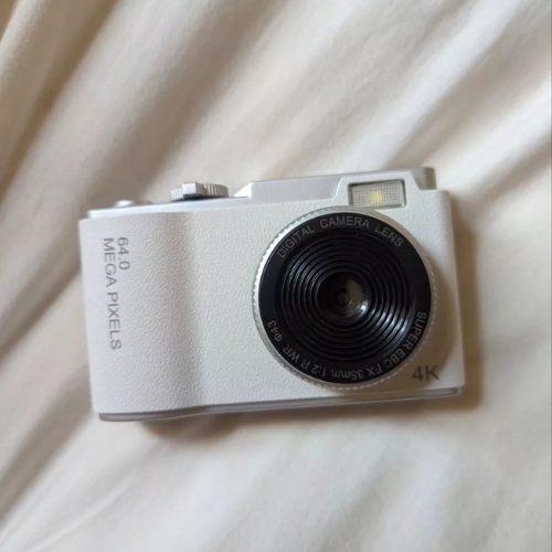 YJS LK-003 Portable Digital Camera